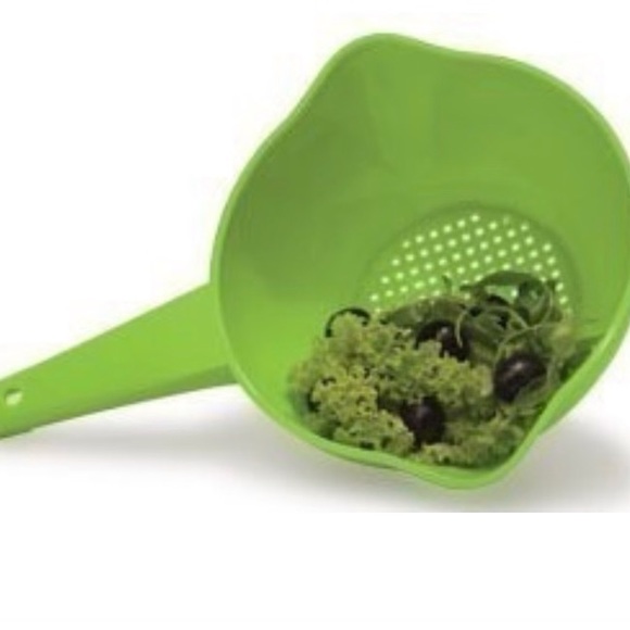 TUPPERWARE VINTAGE STRAINER 2 LITER GREEN COLOR - Picture 4 of 6